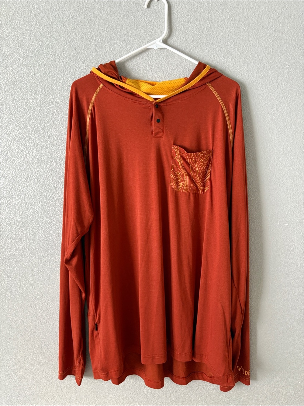 Wilderwild Rust Orange Hooded Long Sleeve Shirt with Yellow Accents XXL bamboo